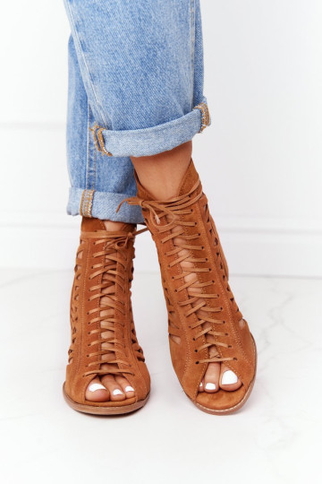 Zomšiniai ažūriniai batai Maciejka Camel 04040-29 2