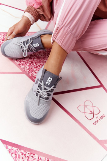 Patogūs moteriški sportiniai batai