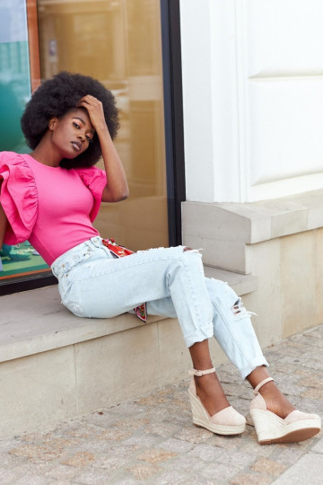 Pintos sandalai su pleištais smėlio spalvos avokadas 2