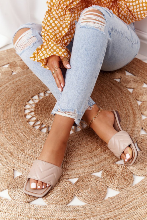 Odinės šlepetės su skiautiniu S.Barski 331-42 Cappuccino