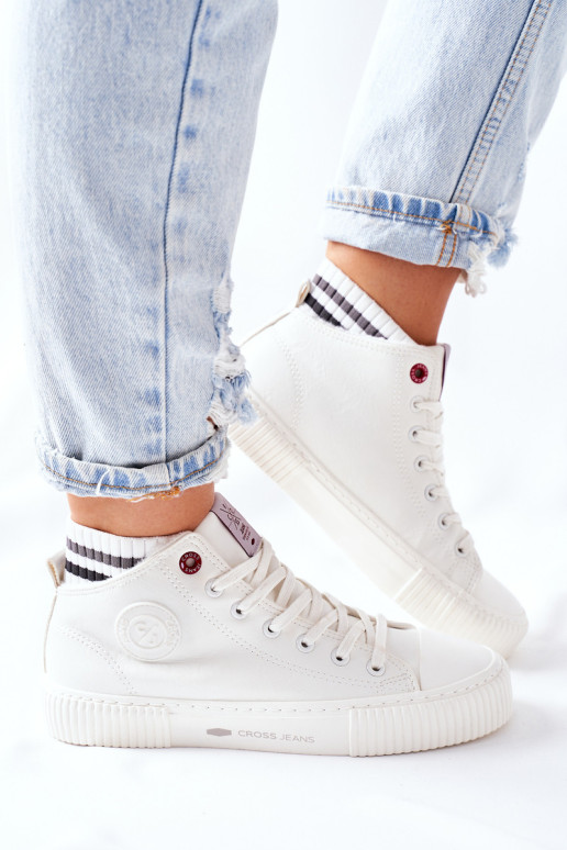 Moteriški sportbačiai Cross Jeans High White II2R4022
