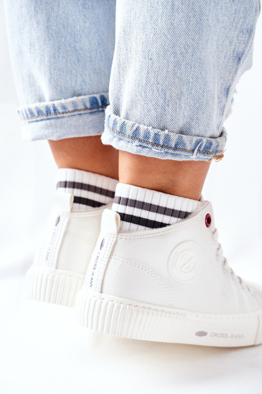 Moteriški sportbačiai Cross Jeans High White II2R4022