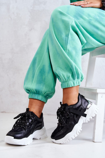 Sportbačiai ant didžiulio pado juodi jūsų stilius