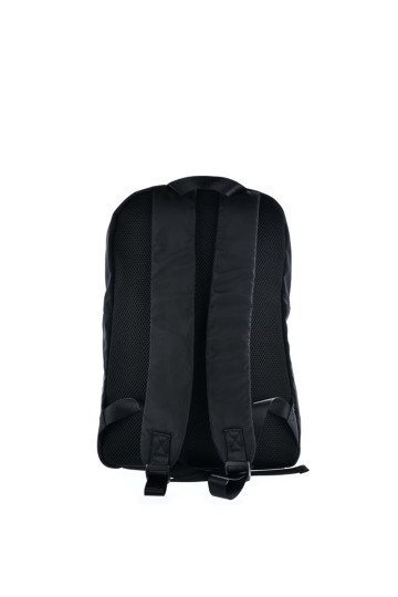 Moteriška kuprinė Big Star JJ574074 Juoda 2