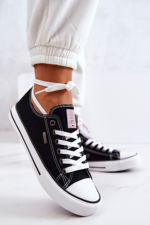 Moteriški klasikiniai sportbačiai Cross Jeans JJ2R4011C juodi