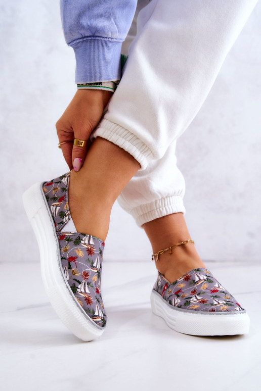 Moteriški sportbačiai su atminimo putomis Big Star JJ276015 pilki