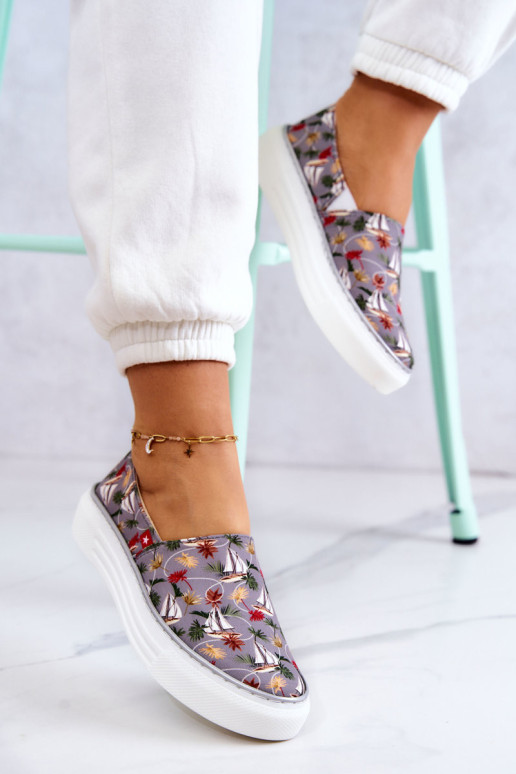 Moteriški sportbačiai su atminimo putomis Big Star JJ276015 pilki