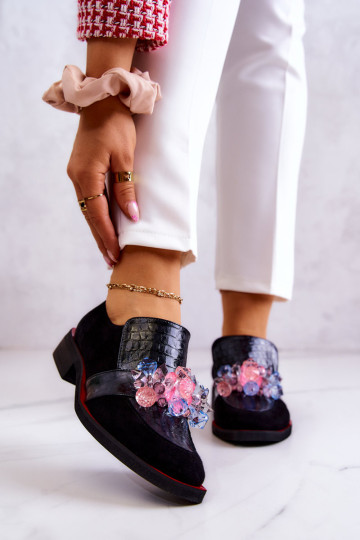 Zomšiniai batai su dekoracija juoda ir raudona Davine 2