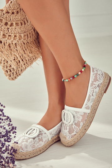 Moteriškos nėriniuotos espadrilės su puošmena White Summer Dream 2