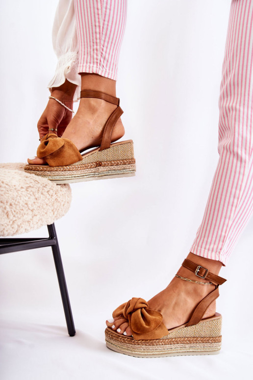 Sandalai Suede Wedge Camel Natina