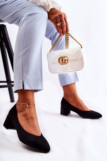 Zomšiniai aukštakulniai ant žemo kulno juodos spalvos Torino