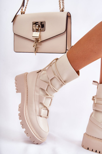 Moteriški batai su smėlio spalvos kojine