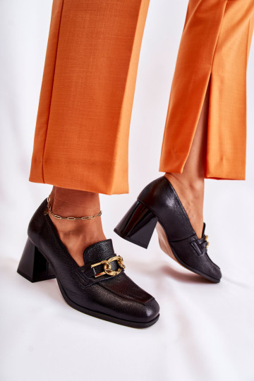 Odiniai aukštakulniai su grandine Laura Messi 2515 juoda