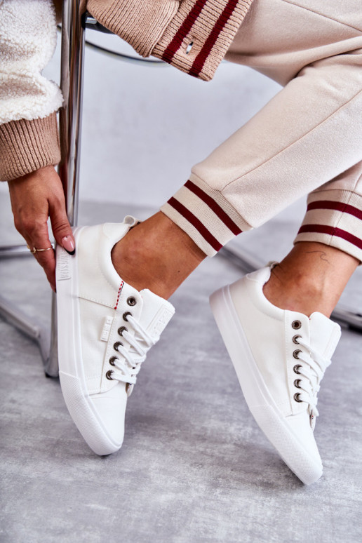 Moteriški žemos medžiagos sportbačiai Big Star KK274003 balti