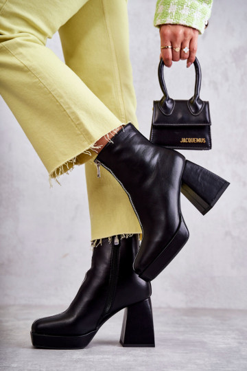 Moteriški batai ant storų aukštakulnių su užtrauktuku juoda Carrera