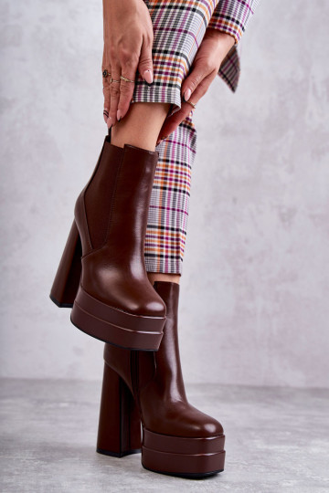 Moteriški odiniai batai ant didelio kulno Brown Jones