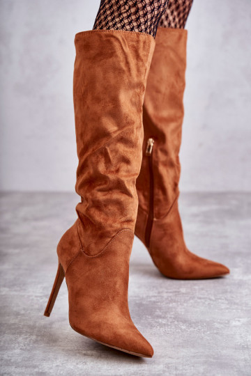 Klasikiniai zomšiniai juodi batai ant kupranugario Ameya 2