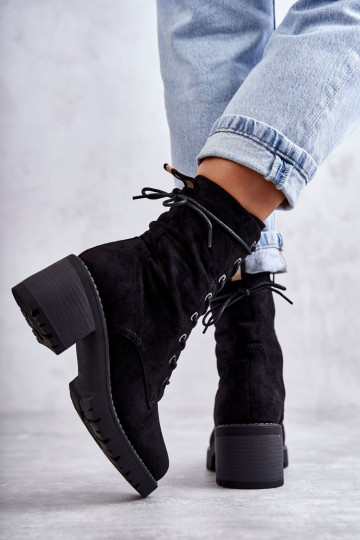 Moteriški šilti batai ant aukšto kulno Balck Julieta 2