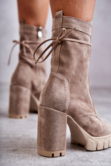 Moteriški zomšiniai batai ant platformos Beige Edna 2