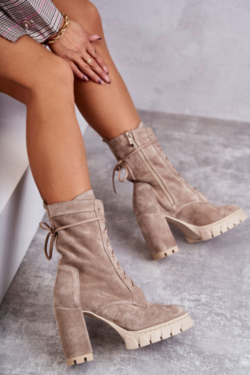 Moteriški zomšiniai batai ant platformos Beige Edna