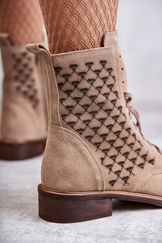 Suvarstomi zomšiniai batai Nicole 2751 Beige