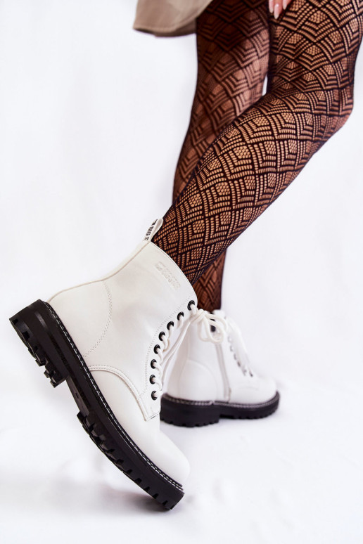 Moteriški batai ant platformos Big Star KK274539 balti