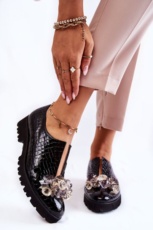 Elegantiški lakuoti batai su krokodilo ornamentu juoda Cindy