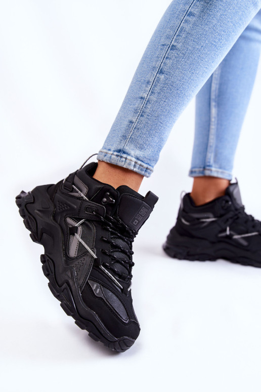 Moteriški sportiniai batai ant didžiulės platformos Big Star KK274387 juodi