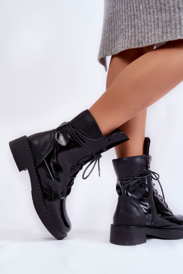 Laverda lakuoti moteriški suvarstomi batai