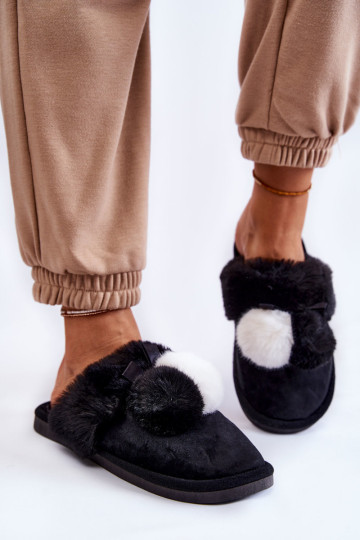 Moteriškos šlepetės su pomponais ir kailiu Juoda Sahira 2