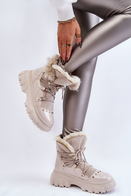 Moteriški batai su kailiu