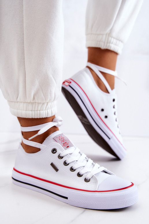 Moteriški klasikiniai sportbačiai Cross Jeans JJ2R4009C Balta