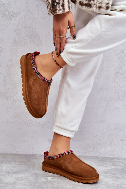 Zomšinės moteriškos šlepetės su kupranugario...