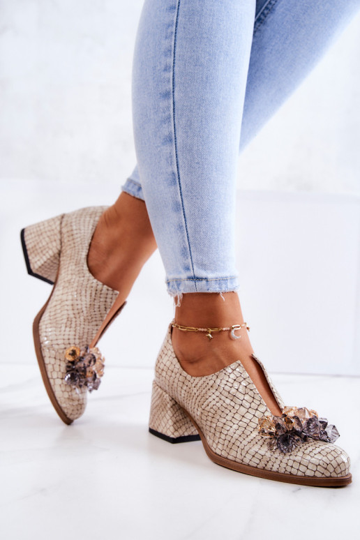 Odiniai batai su krokodilo raštu su smėlio spalvos Delaver dekoracija