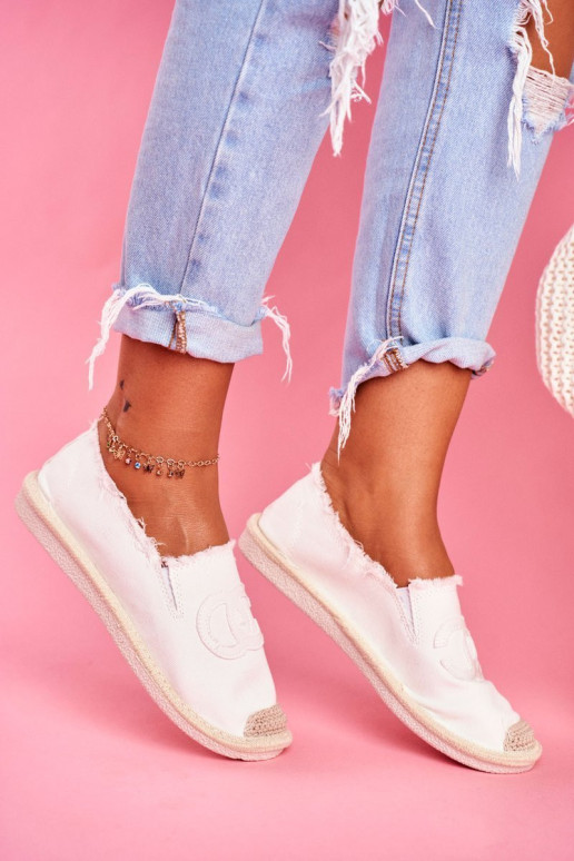 Klasikinės moteriškos espadrilės baltos spalvos