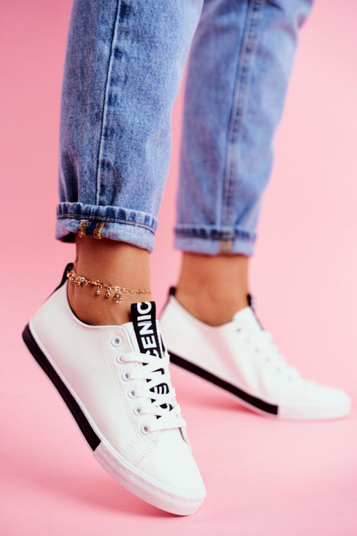 Moteriški sportbačiai, klasikiniai juodi Ville