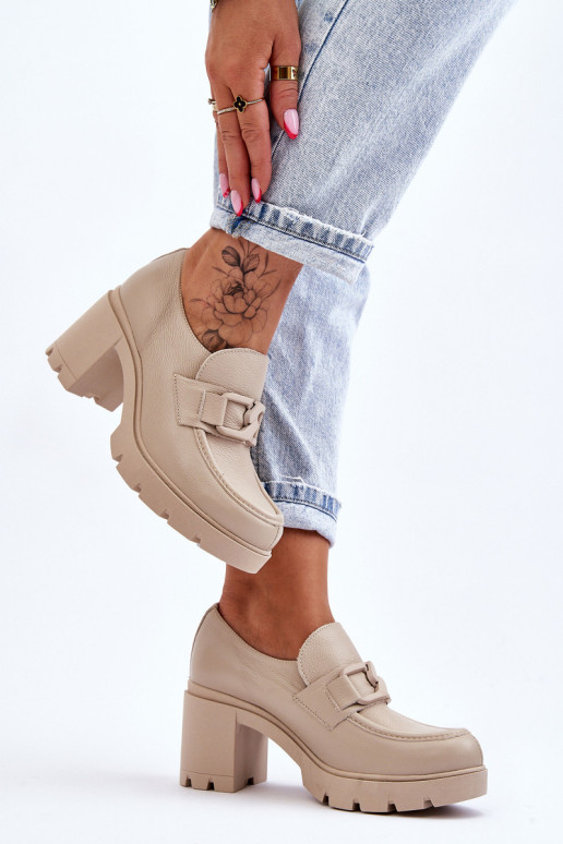 Elegantiški batai ant stulpo Su sidabriniu...