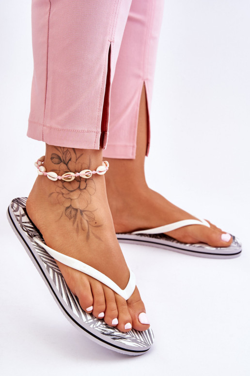 Madingi moteriški šlepetės Big Star LL274818 balta