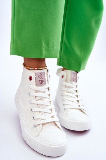 Moteriški klasikiniai aukšti sportbačiai Cross Jeans...