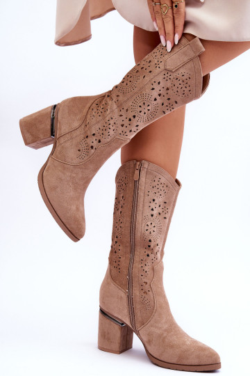 Ažūriniai ilgaauliai batai moterims 2