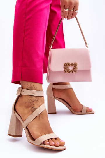 Moteriški zomšiniai aukštakulniai sandalai smėlio spalvos... 2