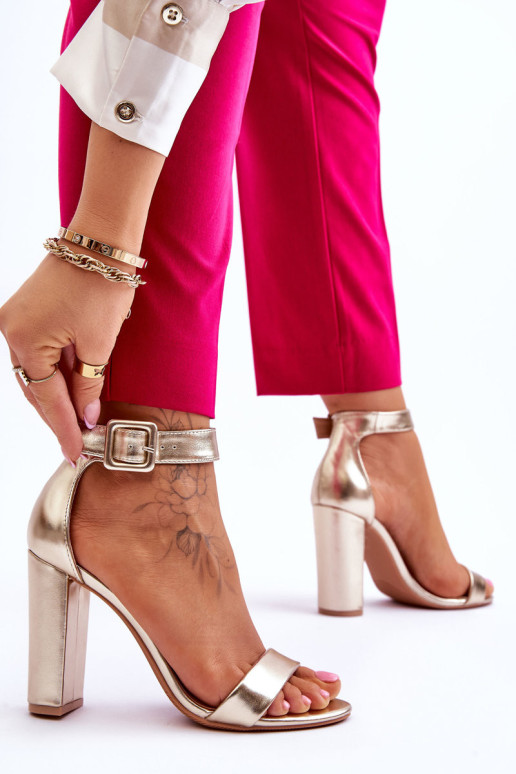 Auksinės auksinės spalvos basutės Georgina