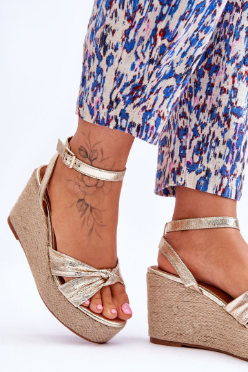 Moteriškos auksinės spalvos „Kendall“ sandalai