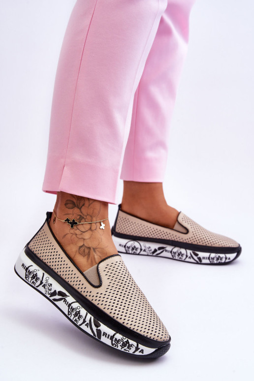 Moteriški ažūriniai odiniai sportbačiai Smėlio...