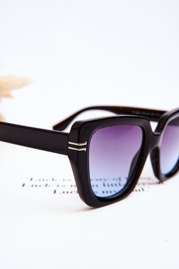 Klasikiniai moteriški akiniai nuo saulės V110061 juodi 2
