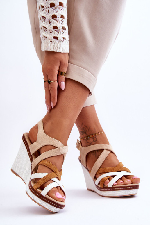 Pleištiniai sandalai su petnešėlėmis Beige Ellen