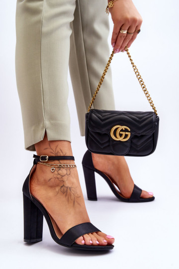 Satininiai aukštakulniai sandalai, juodi Linsy 2