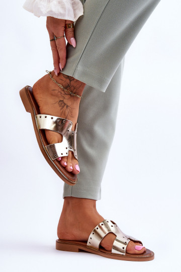 Moteriški sandalai su dekoratyvinėmis iškirptėmis auksiniai Emily