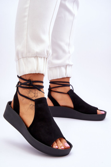 Zomšiniai pleištiniai sandalai Nicole 2743/002 juodi 2