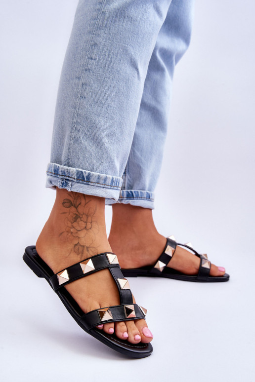 Moteriškos šlepetės su didelėmis smeigėmis,...